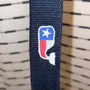 Mens Texas vineyard vines belt